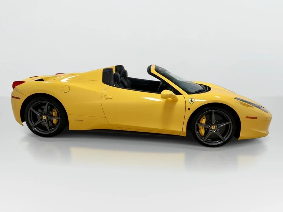 2013 Ferrari 458 Spider - Image 6 of 31