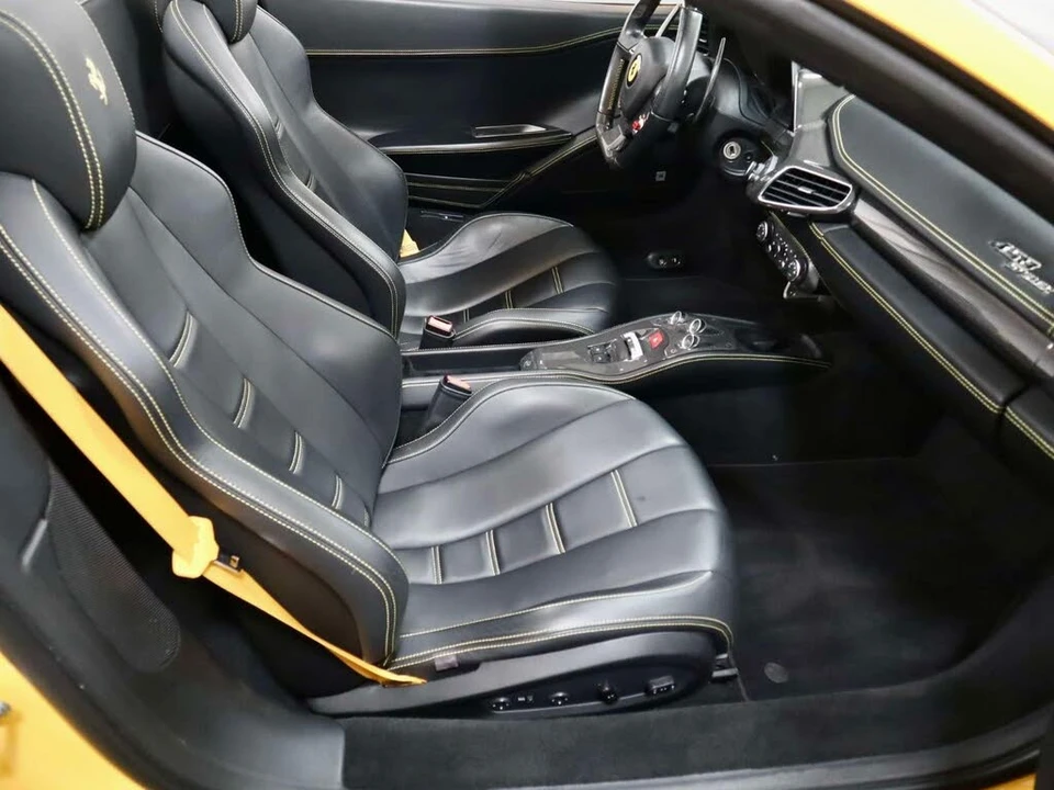 2013 Ferrari 458 Spider - Image 15 of 31