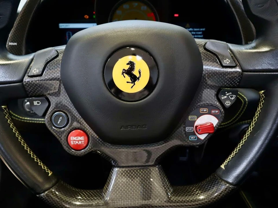2013 Ferrari 458 Spider - Image 25 of 31