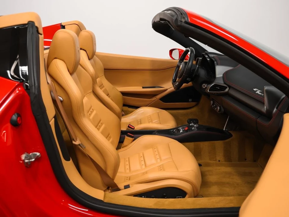2013 Ferrari 458 Spider - Image 21 of 31