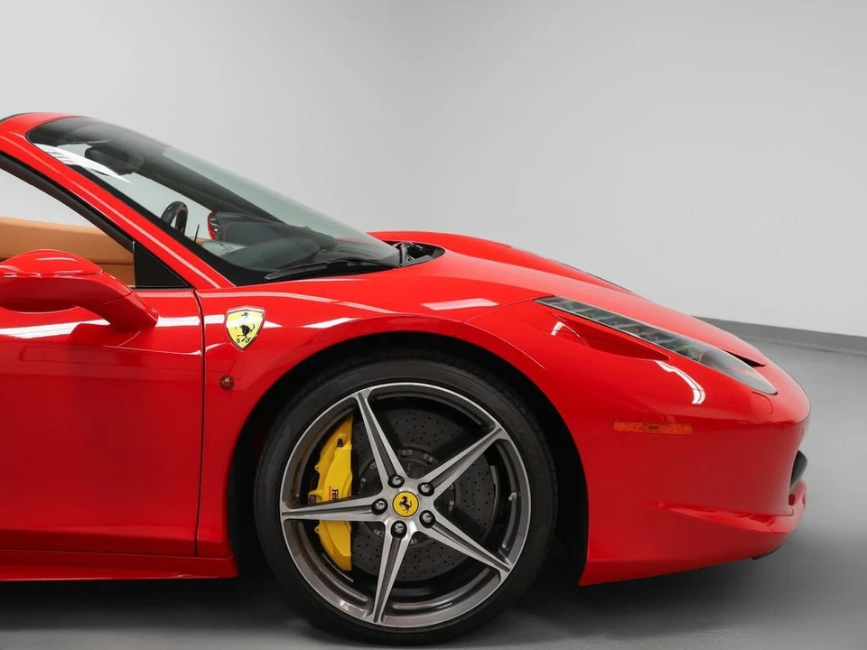 2013 Ferrari 458 Spider - Image 10 of 31