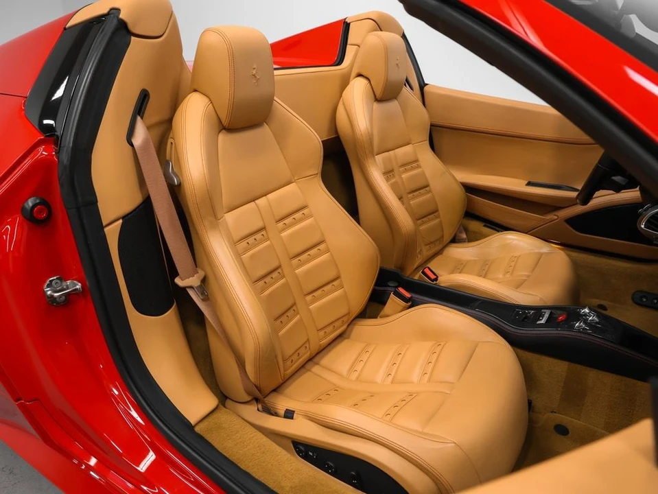 2013 Ferrari 458 Spider - Image 19 of 31