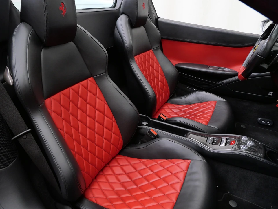 2013 Ferrari 458 Spider - Image 14 of 31