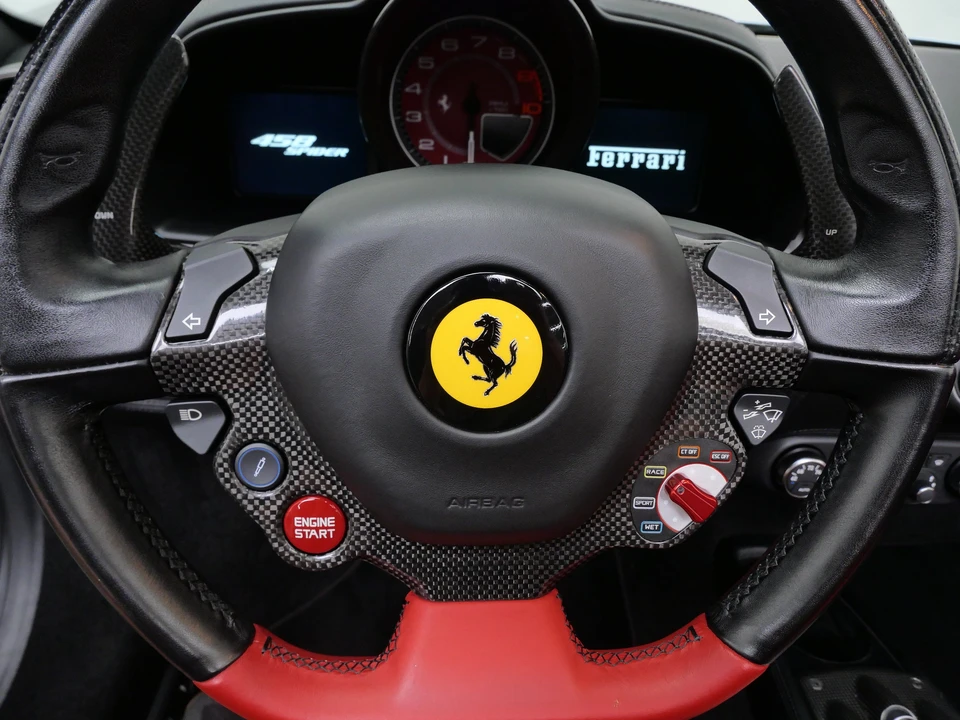 2013 Ferrari 458 Spider - Image 24 of 31