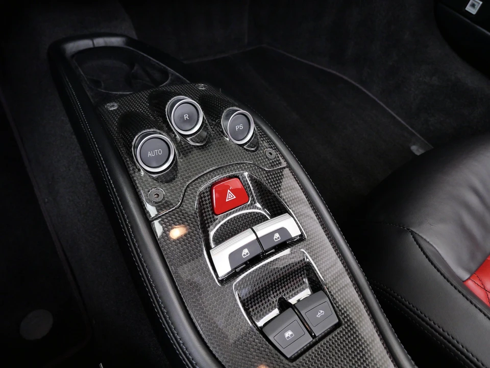 2013 Ferrari 458 Spider - Image 22 of 31