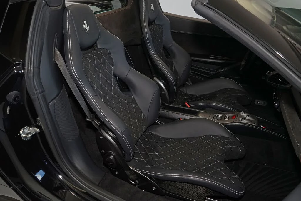 2013 Ferrari 458 Spider - Image 11 of 28