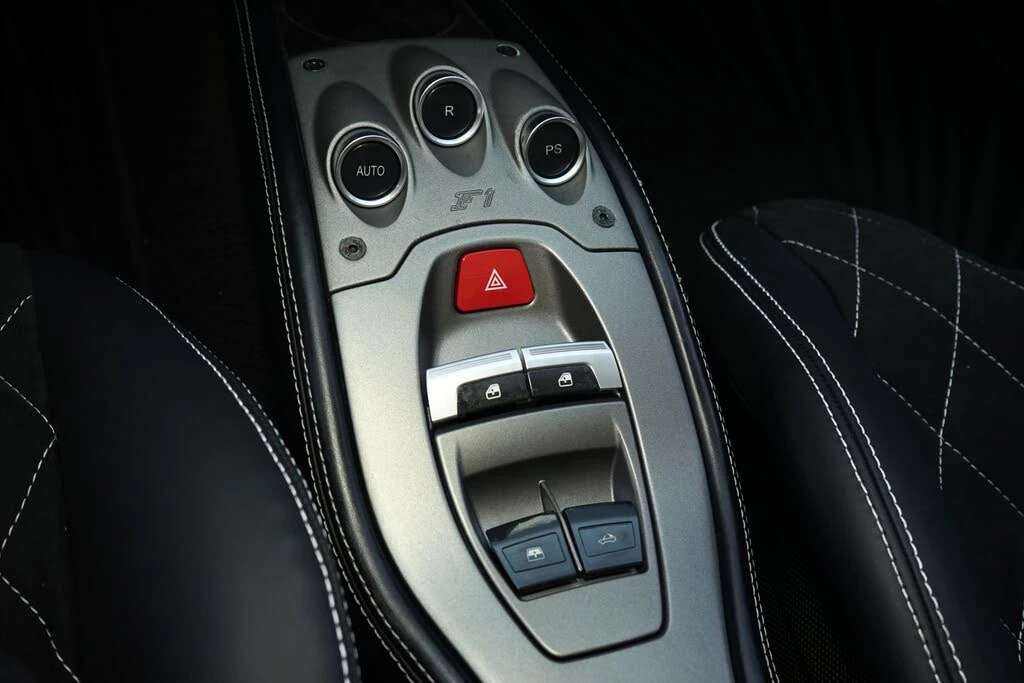 2013 Ferrari 458 Spider - Image 16 of 28