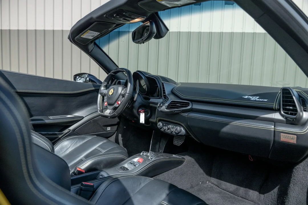 2013 Ferrari 458 Spider - Image 30 of 31