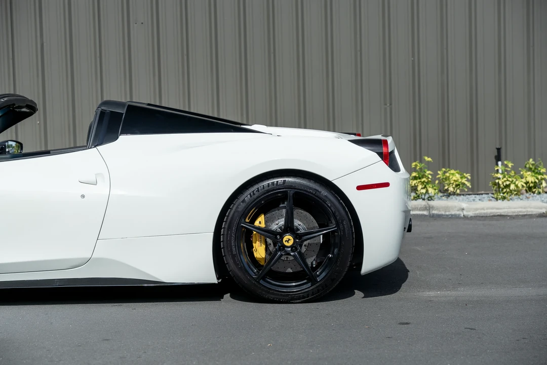 2013 Ferrari 458 Spider - Image 26 of 31