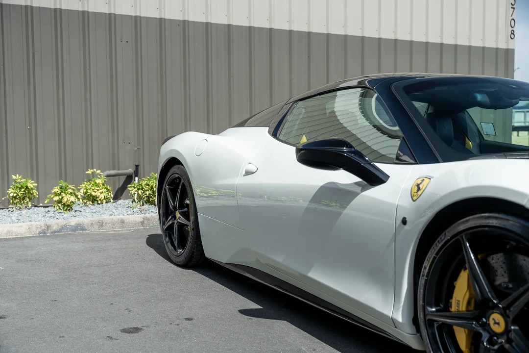 2013 Ferrari 458 Spider - Image 13 of 31
