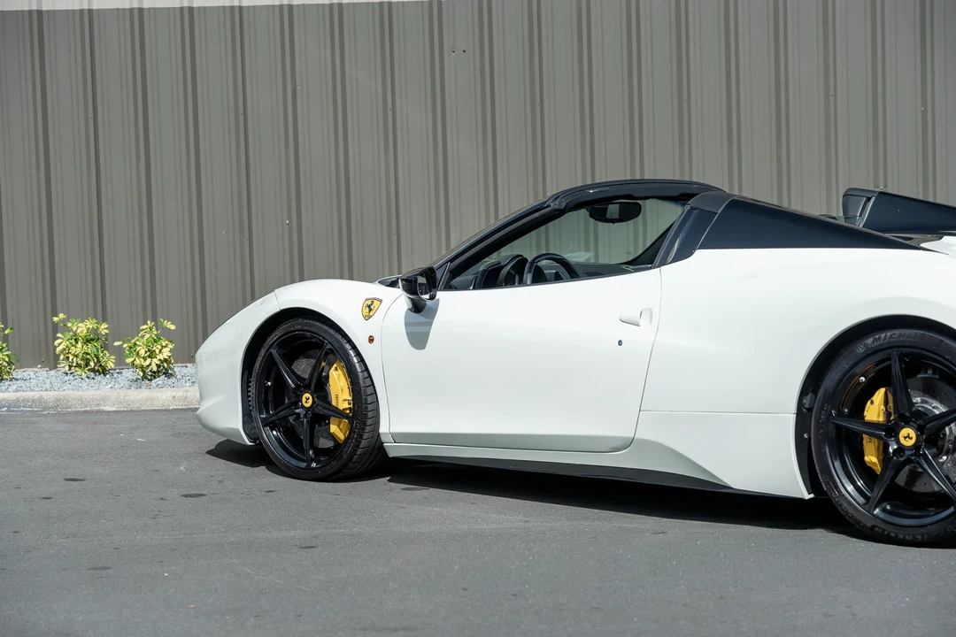 2013 Ferrari 458 Spider - Image 24 of 31
