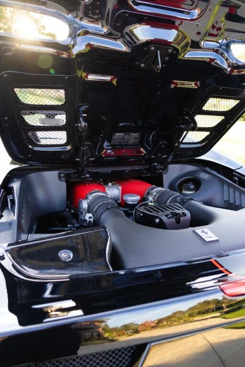 2013 Ferrari 458 Spider - Image 10 of 31