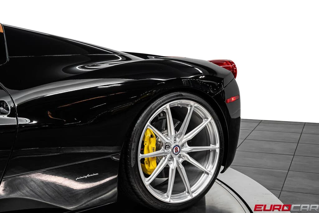 2013 Ferrari 458 Spider - Image 16 of 31