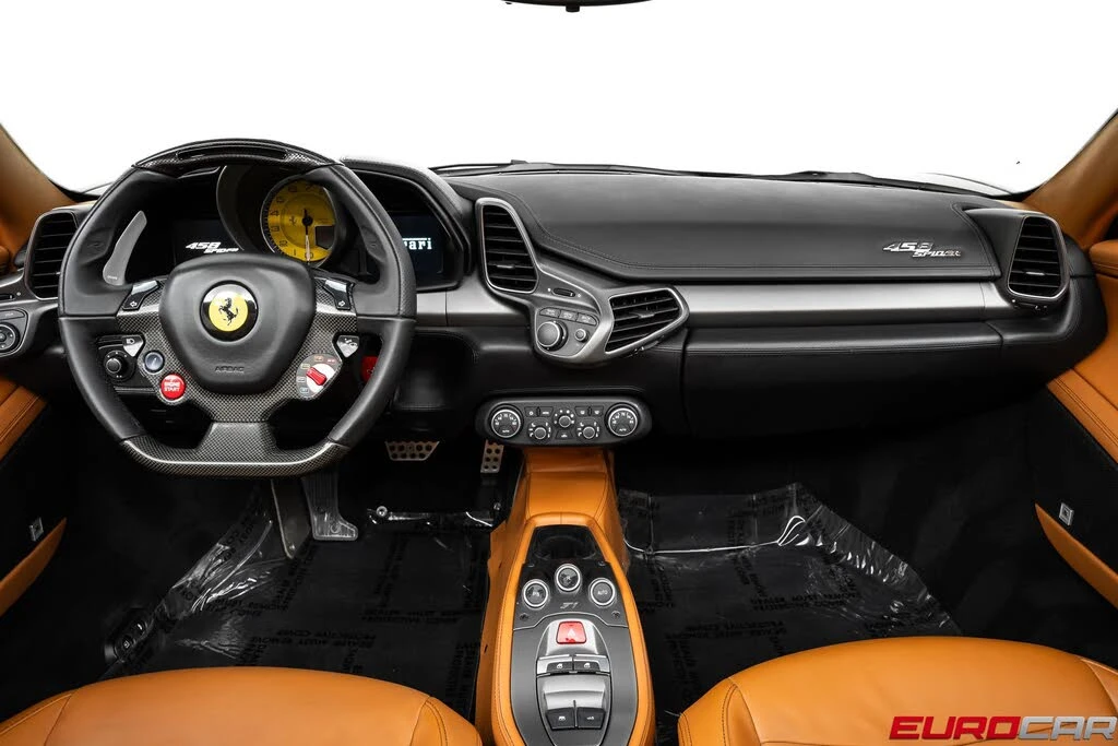 2013 Ferrari 458 Spider - Image 27 of 31