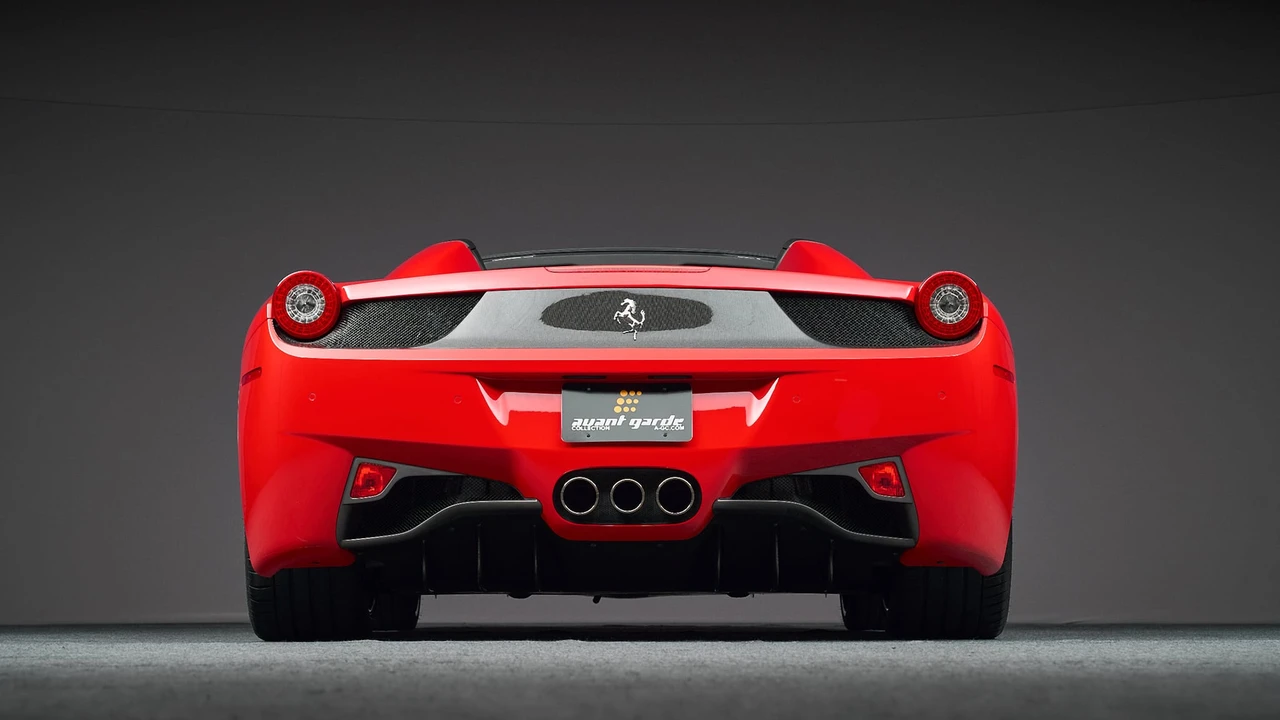 2013 Ferrari 458 Spider - Image 13 of 31