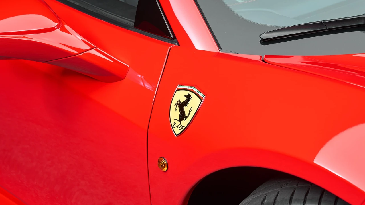 2013 Ferrari 458 Spider - Image 30 of 31