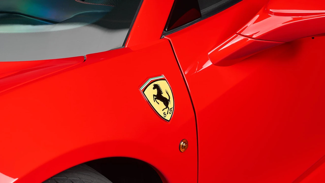 2013 Ferrari 458 Spider - Image 31 of 31