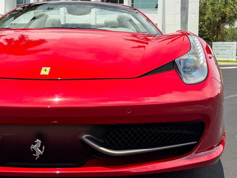 2013 Ferrari 458 Spider - Image 3 of 4