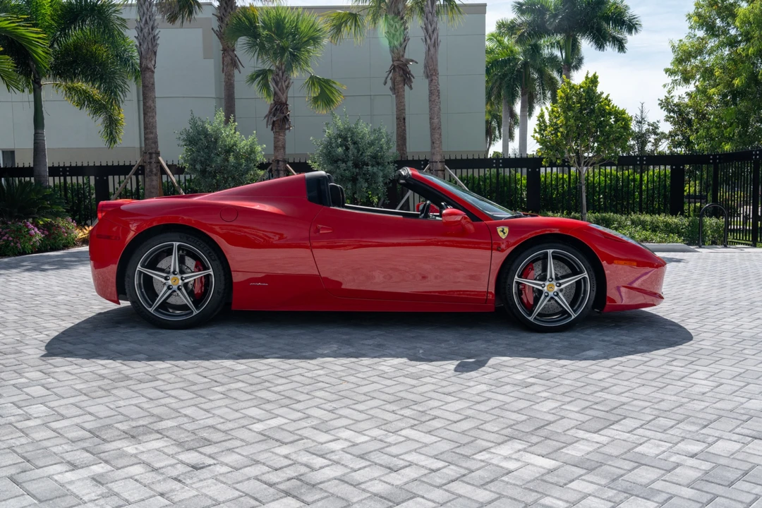 2013 Ferrari 458 Spider - Image 2 of 31