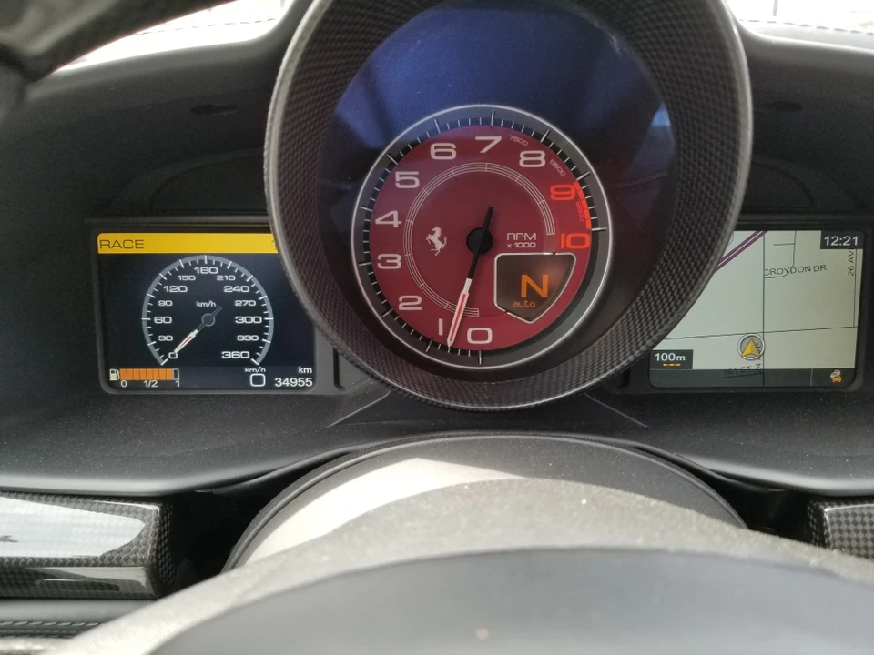2013 Ferrari 458 Spider - Image 25 of 31
