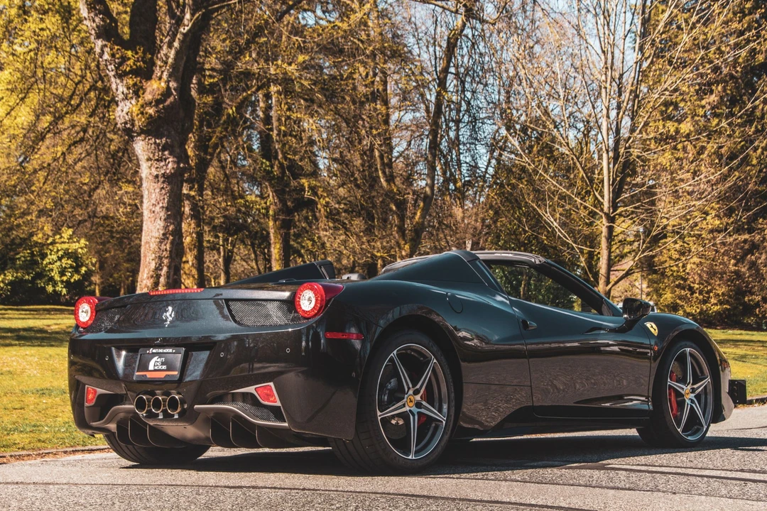 2013 Ferrari 458 Spider - Image 2 of 31
