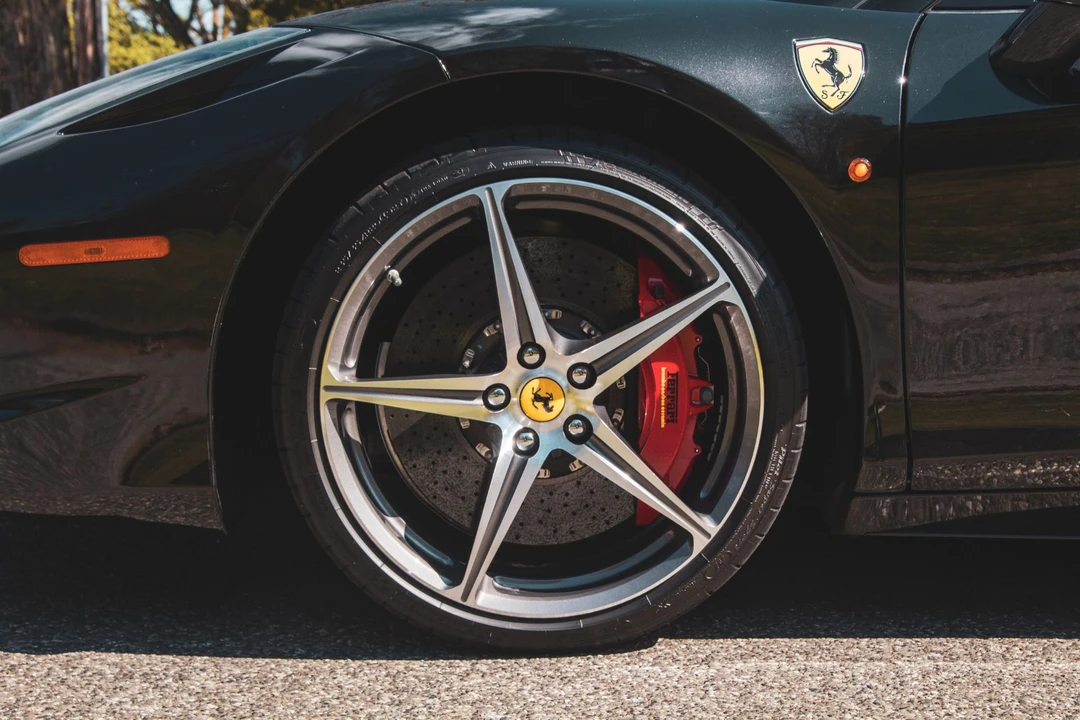 2013 Ferrari 458 Spider - Image 21 of 31