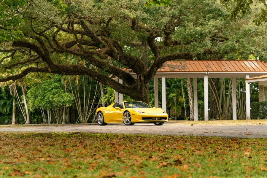 2013 Ferrari 458 Spider - Image 27 of 31