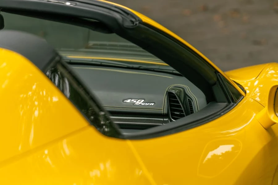 2013 Ferrari 458 Spider - Image 19 of 31