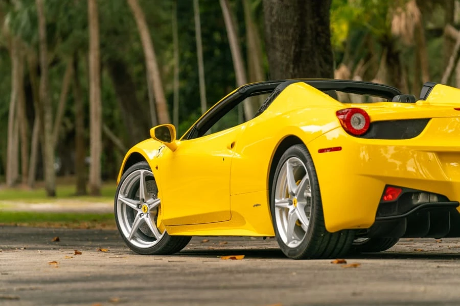 2013 Ferrari 458 Spider - Image 11 of 31