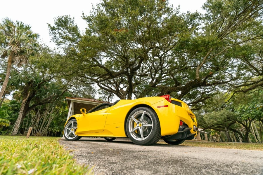 2013 Ferrari 458 Spider - Image 21 of 31