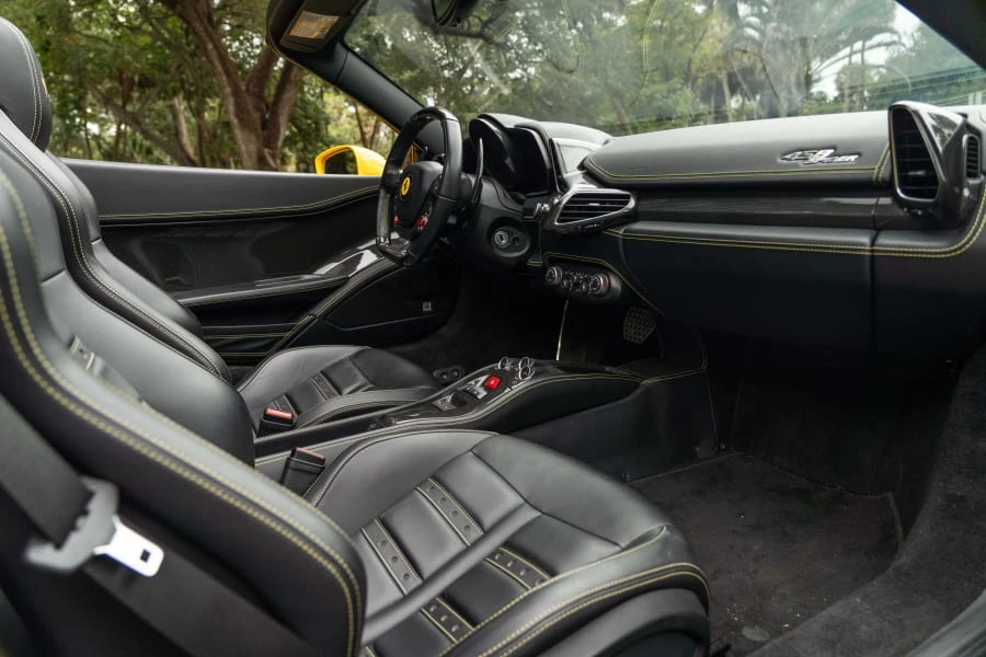 2013 Ferrari 458 Spider - Image 31 of 31
