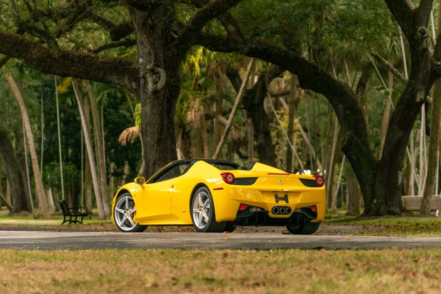 2013 Ferrari 458 Spider - Image 23 of 31