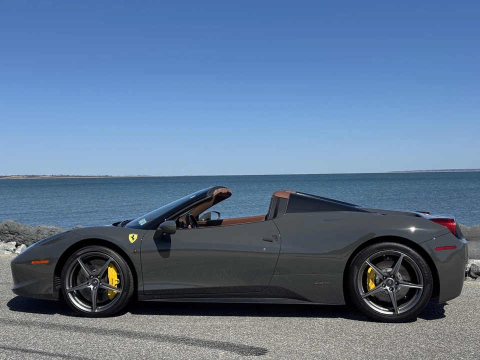2013 Ferrari 458 Spider - Image 16 of 31