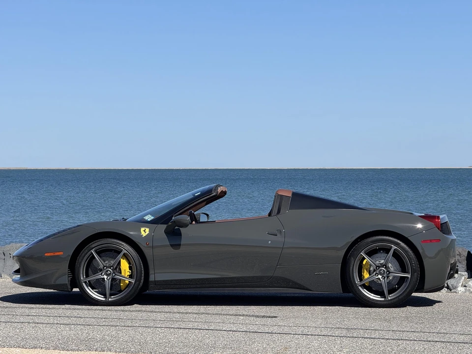 2013 Ferrari 458 Spider - Image 20 of 31