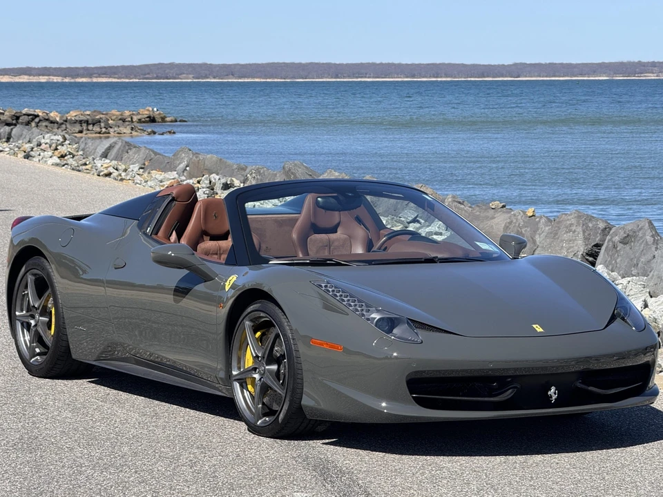 2013 Ferrari 458 Spider - Image 11 of 31