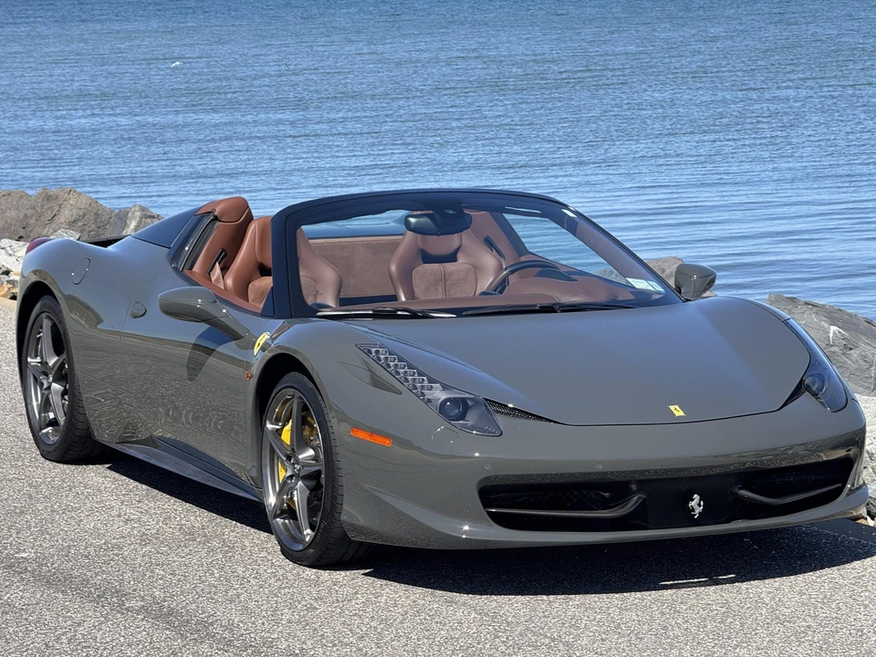 2013 Ferrari 458 Spider - Image 8 of 31