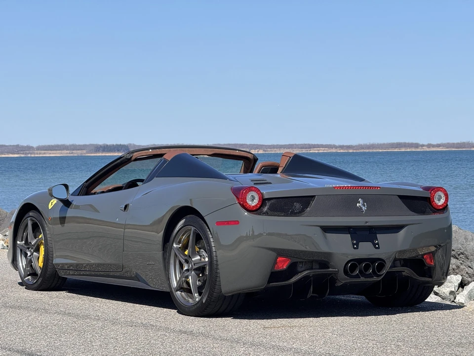 2013 Ferrari 458 Spider - Image 27 of 31