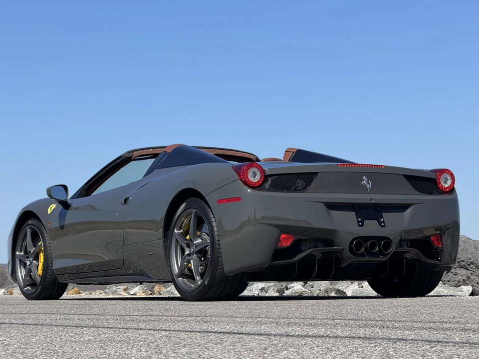 2013 Ferrari 458 Spider - Image 28 of 31