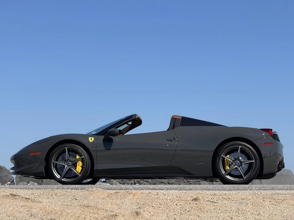 2013 Ferrari 458 Spider - Image 22 of 31