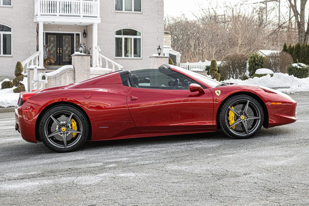 2013 Ferrari 458 Spider - Image 19 of 31