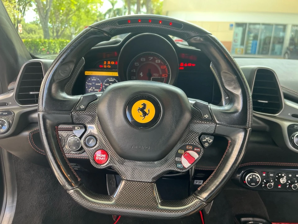 2013 Ferrari 458 Spider - Image 18 of 31