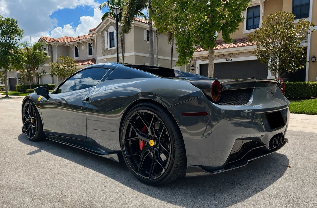2013 Ferrari 458 Spider - Image 4 of 31