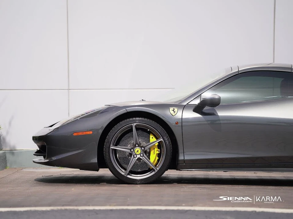 2013 Ferrari 458 Spider - Image 26 of 31
