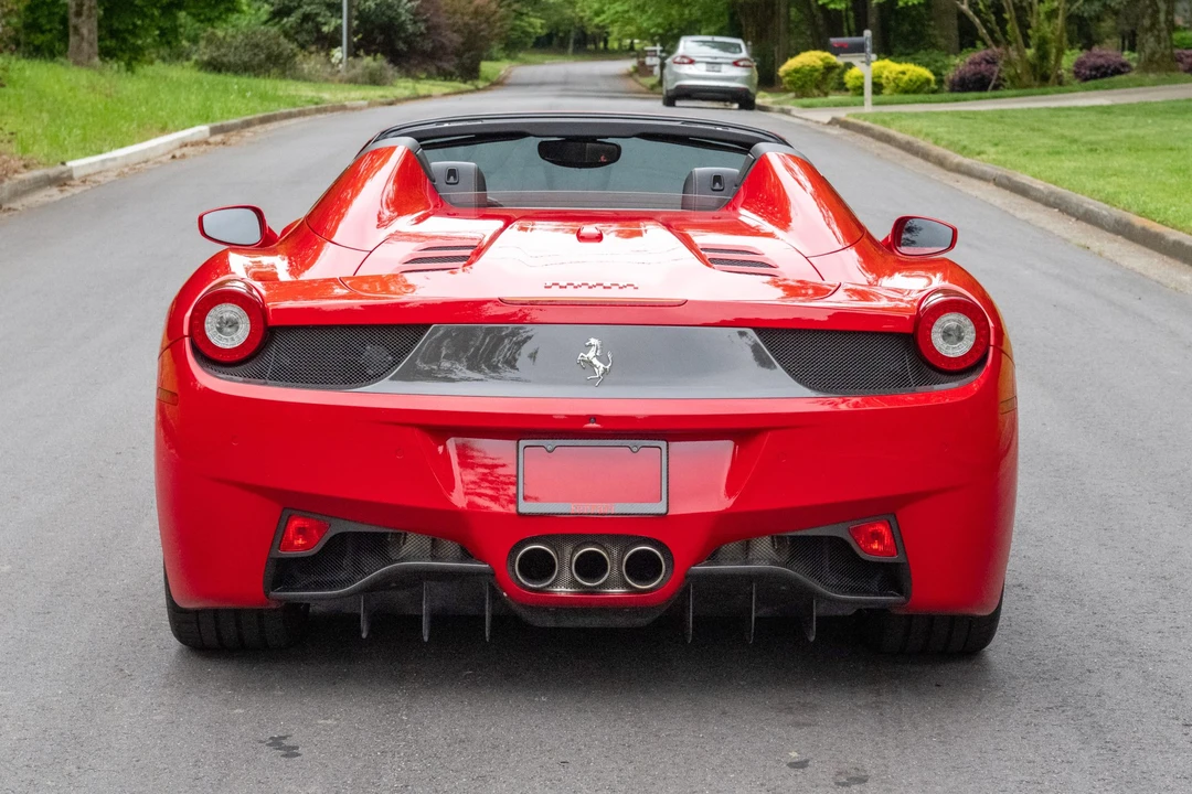 2013 Ferrari 458 Spider - Image 15 of 31