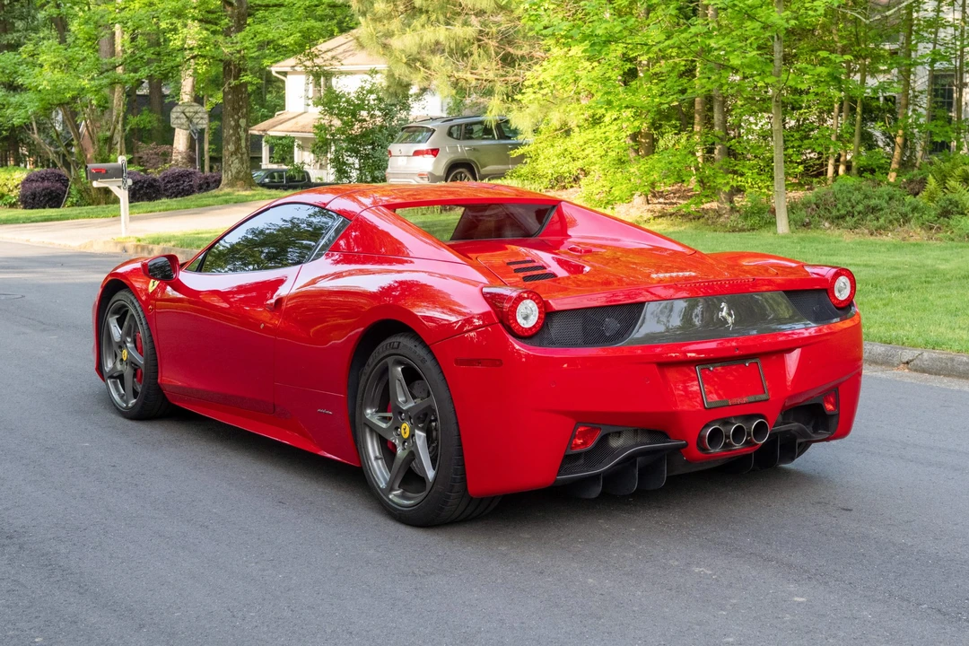 2013 Ferrari 458 Spider - Image 8 of 31