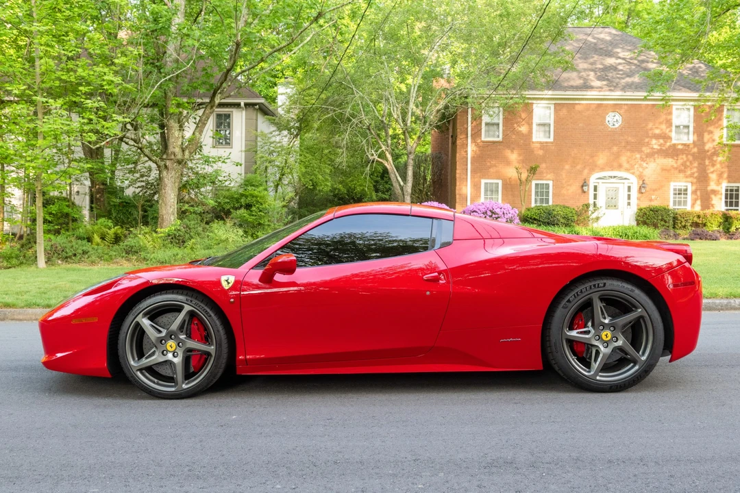 2013 Ferrari 458 Spider - Image 9 of 31