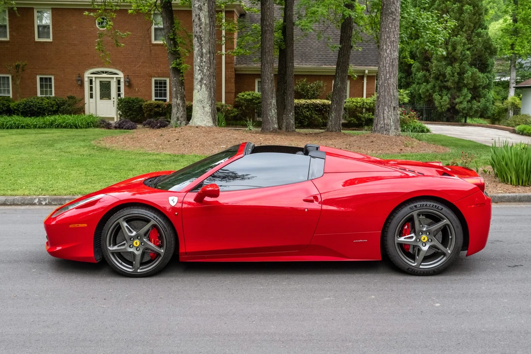 2013 Ferrari 458 Spider - Image 17 of 31