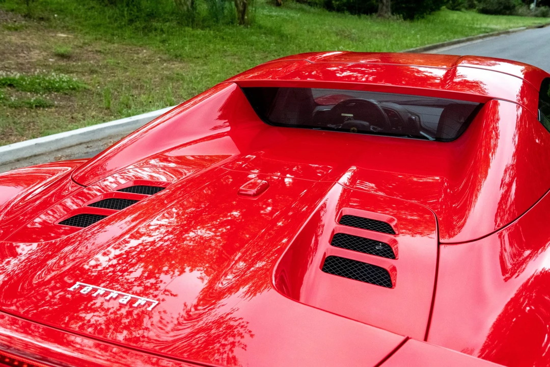 2013 Ferrari 458 Spider - Image 30 of 31