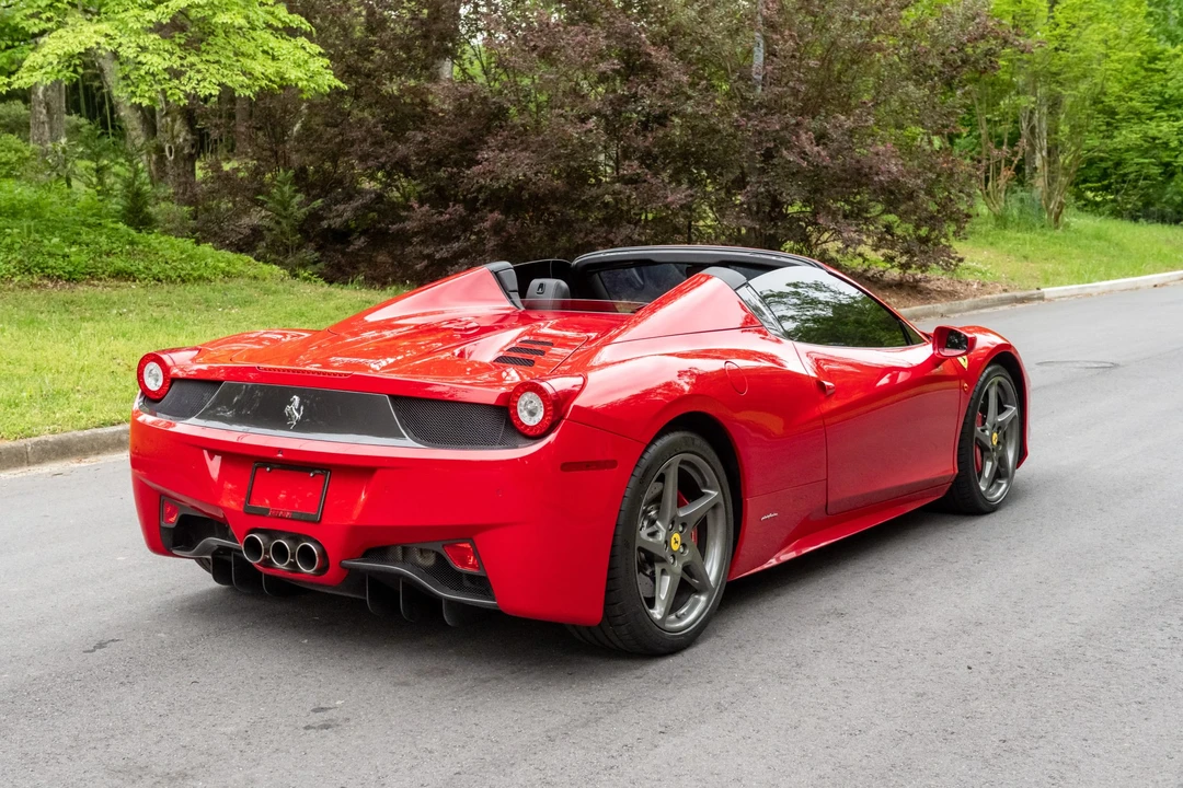 2013 Ferrari 458 Spider - Image 14 of 31