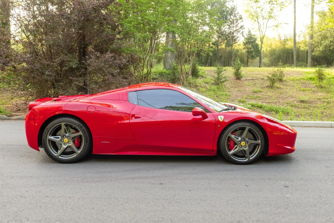 2013 Ferrari 458 Spider - Image 5 of 31